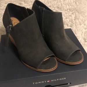 Jessica Simpson open toed sandals